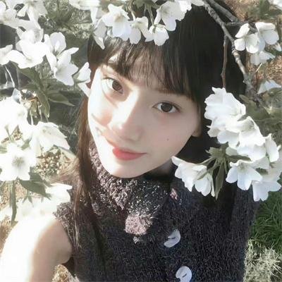 窗外是蓝星